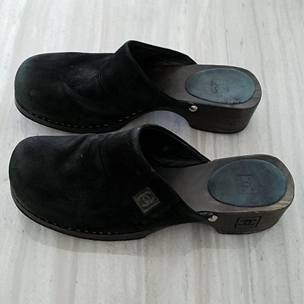 Chanel clogs